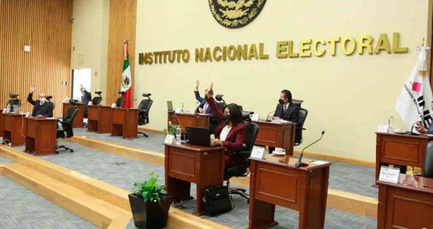 Busca INE mejorar la medida 'Tres de Tres' para inhibir violencia contra las mujeres Busca INE mejorar la medida 'Tres de Tres' para inhibir violencia contra las mujeres