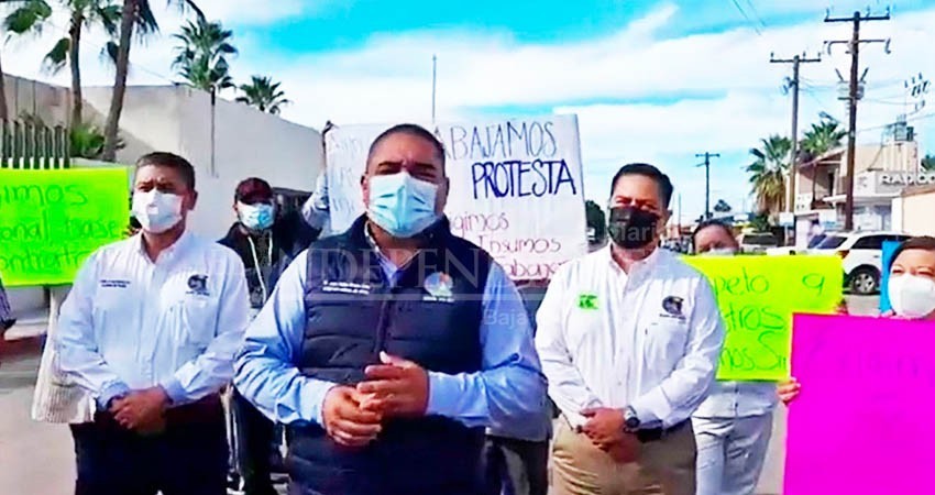 Trabajadores de IMSS exigen insumos en Ciudad Constitución Trabajadores de IMSS exigen insumos en Ciudad Constitución
