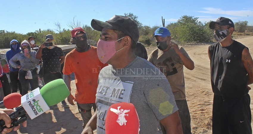 Pepenadores en La Paz se dicen acosados por funcionarios de Servicios Públicos Pepenadores en La Paz se dicen acosados por funcionarios de Servicios Públicos