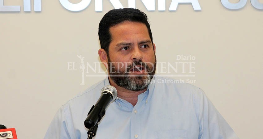 El PAN tiene que cerrarle las puertas a militantes que atienden otros intereses: Carlos Rochín El PAN tiene que cerrarle las puertas a militantes que atienden otros intereses: Carlos Rochín