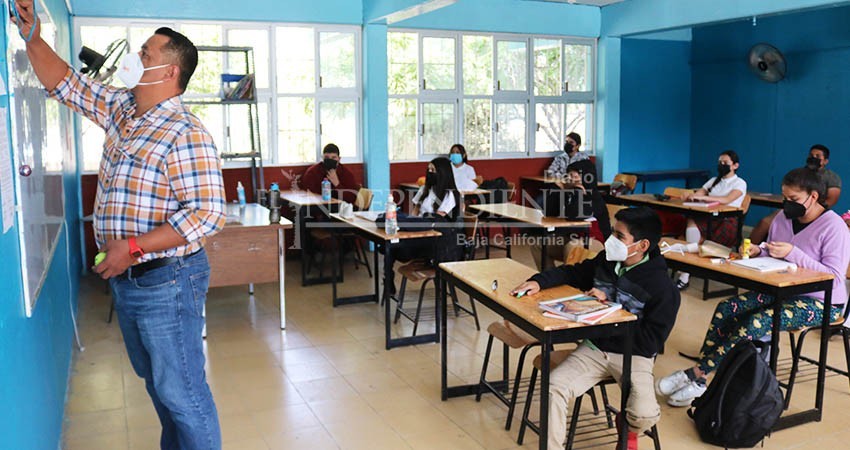 Previo a las vacaciones, SEP cierra el año con el 90% de las escuelas abiertas Previo a las vacaciones, SEP cierra el año con el 90% de las escuelas abiertas