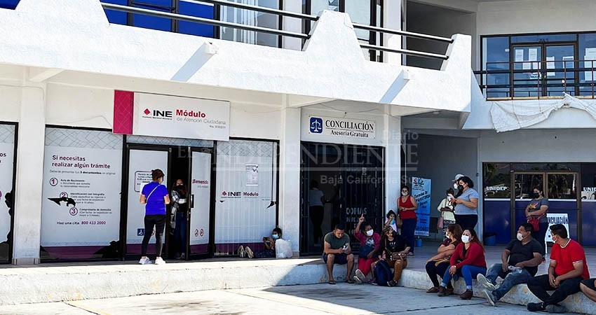 INE invita a tramitar credencial de elector en Los Cabos INE invita a tramitar credencial de elector en Los Cabos