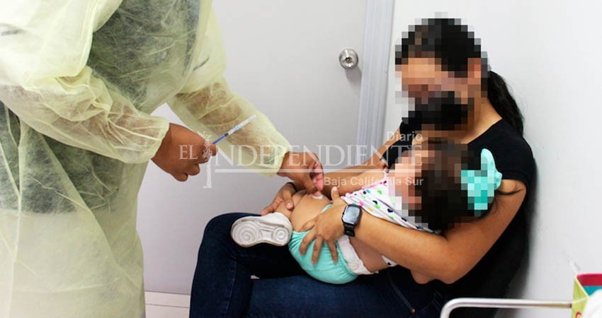 Reitera sector salud la convocatoria a vacunarse contra la influenza