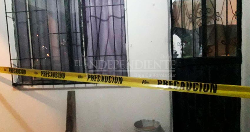 Le “vaciaron” la casa en su ausencia 