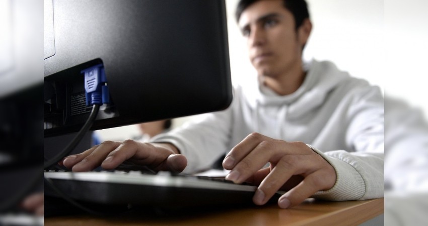 Reanudan este miércoles labores a distancia y en línea escuelas de nivel básico de BCS