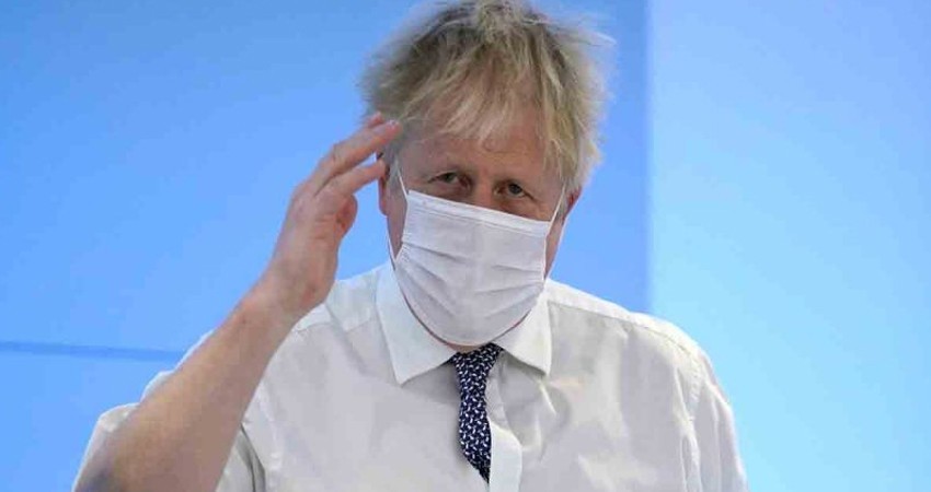 Boris Johnson se aferra al cargo ante la polémica en Reino Unido Boris Johnson se aferra al cargo ante la polémica en Reino Unido