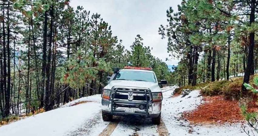 Tercera tormenta invernal deja caída de nieve y aguanieve en NL