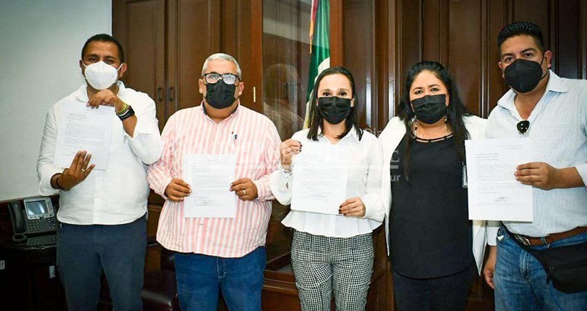 Se suman más funcionarios y regidores a la donación de salario para el programa de empleo temporal