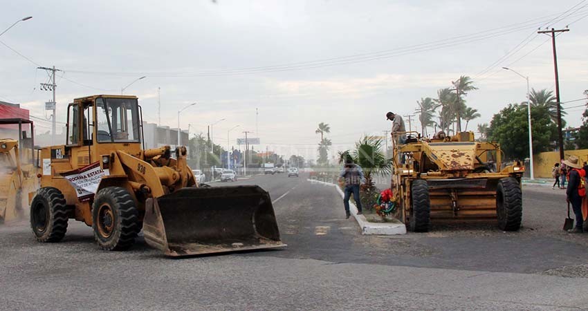 Prometen concluir en tiempo la reconstrucción de bulevar Forjadores