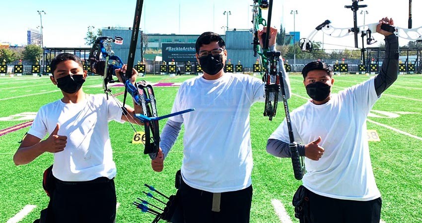 Atletas de BCS conquistan nacional de tiro con arco