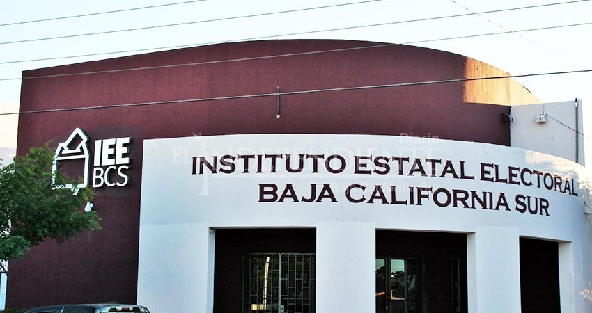 Tiene IEE 5 solicitudes de registro para nuevos partidos políticos estatales Tiene IEE 5 solicitudes de registro para nuevos partidos políticos estatales
