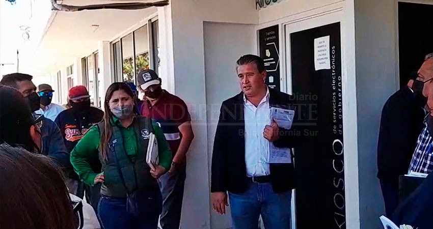 Piden destitución del director de SAPA en Comondú; “Su renuncia no está en la mesa”: Srio General Piden destitución del director de SAPA en Comondú; “Su renuncia no está en la mesa”: Srio General