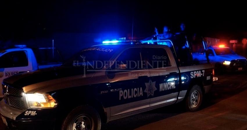 Busca la policía a tres presuntos asaltantes Busca la policía a tres presuntos asaltantes