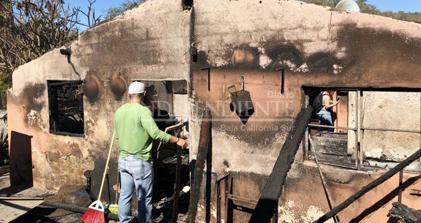 Continúa la recuperación en Santiago; familias agradecen a toda la comunidad por el apoyo Continúa la recuperación en Santiago; familias agradecen a toda la comunidad por el apoyo