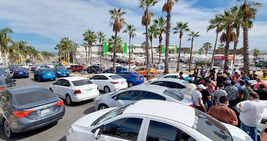 Comisión de Transporte del Congreso invita a conductores Uber poner denuncias ante la CEDH Comisión de Transporte del Congreso invita a conductores Uber poner denuncias ante la CEDH