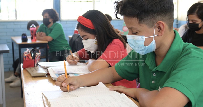 Participan 146 estudiantes de BCS en 2da etapa de la olimpiada estatal de matemáticas