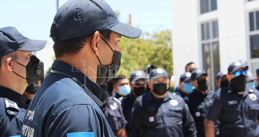 Anuncia Ayuntamiento de La Paz aumento al salario de policías municipales