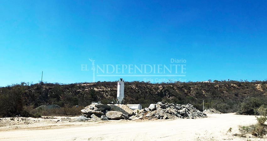 Denuncian contaminación y presunta modificación de arroyo El Tule