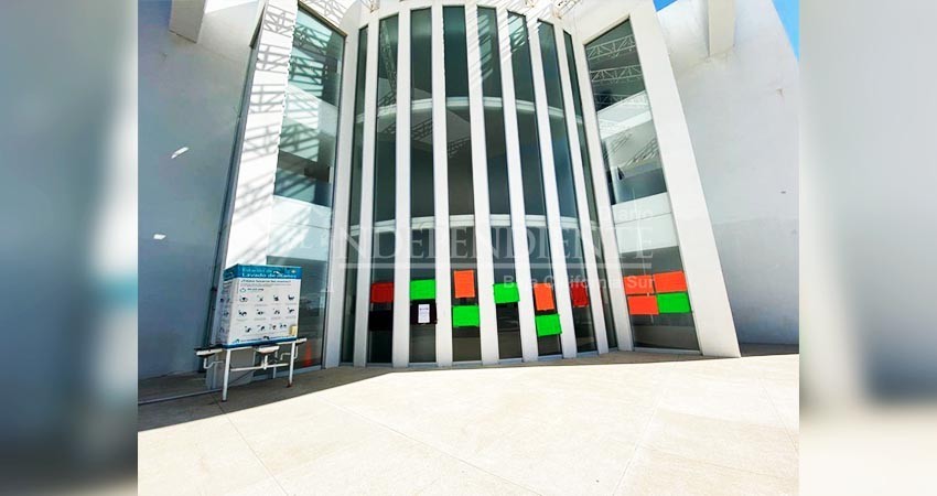 "No a la utilidad laboral sin sueldo", exigen trabajadores del  Poder Judicial en Los Cabos "No a la utilidad laboral sin sueldo", exigen trabajadores del  Poder Judicial en Los Cabos