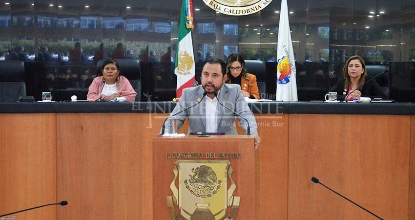 “Velaremos porque pueda materializarse la ampliación de la desaladora en Los Cabos”: Dip. Agúndez Gómez.