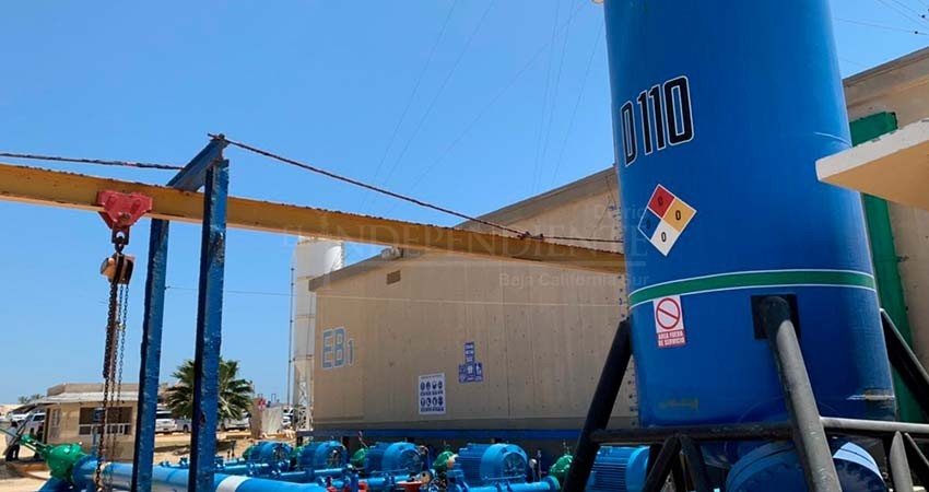 Congresistas de BCS visitas planta desaladora de CSL, previo a la autorización de su ampliación