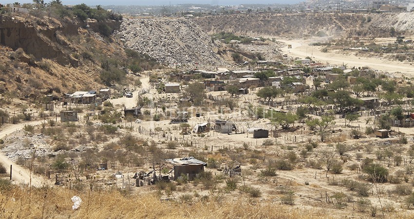 No habrá regularización de tenencia de tierras para asentamientos irregulares No habrá regularización de tenencia de tierras para asentamientos irregulares