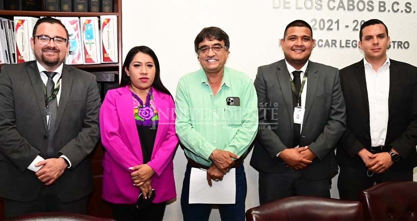 Se reúne alcalde Oscar Leggs con representantes de CFE en Los Cabos Se reúne alcalde Oscar Leggs con representantes de CFE en Los Cabos