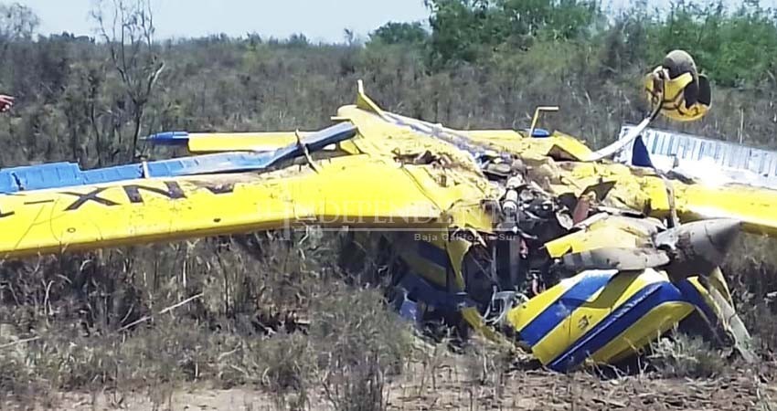 Cae avioneta de escuela naval de La Paz en aeropuerto de Los Mochis