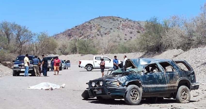 Muere adolescente por volcadura en Loreto Muere adolescente por volcadura en Loreto