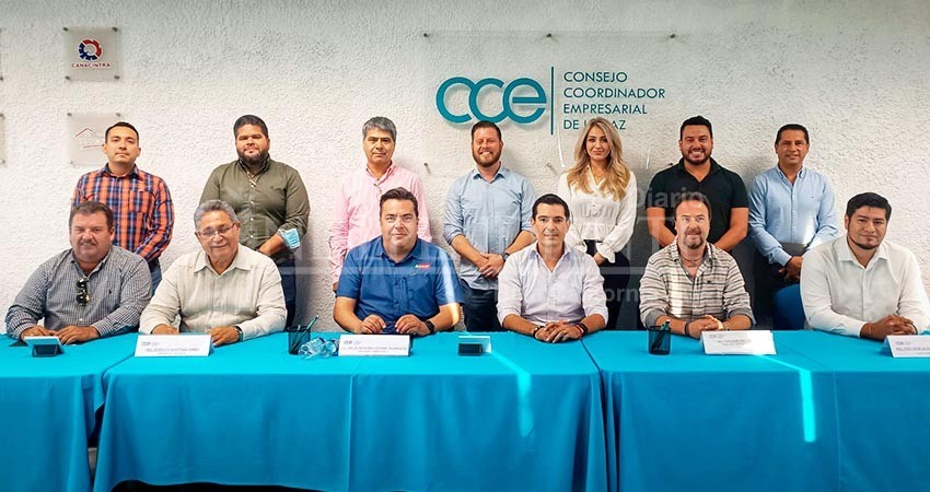 Se reúne diputado Rigoberto Mares con integrantes del Consejo Coordinador Empresarial de La Paz