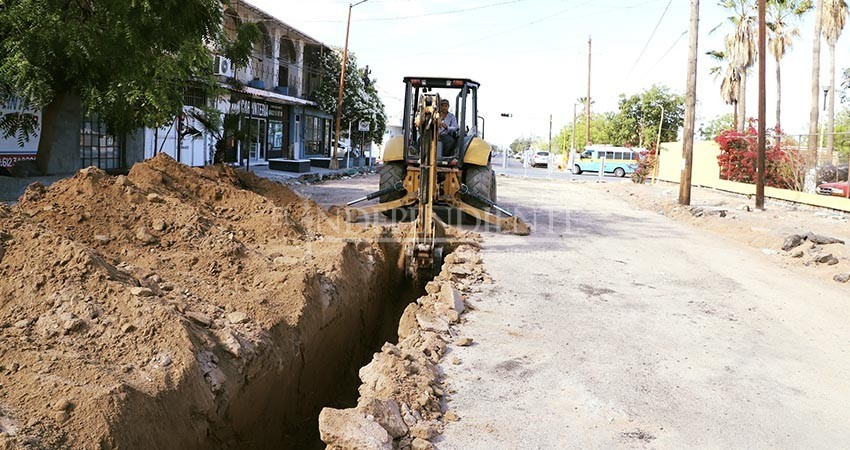 Inicia SEPUIMM con más obras de rehabilitación en calles de La Paz
