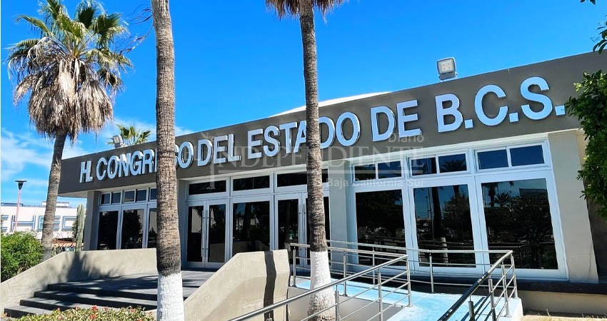 Recibe Congreso iniciativa para despenalizar aborto en BCS Recibe Congreso iniciativa para despenalizar aborto en BCS