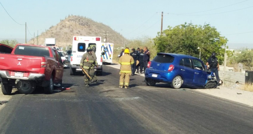 Muere mujer en choque por libramiento Oceguera
