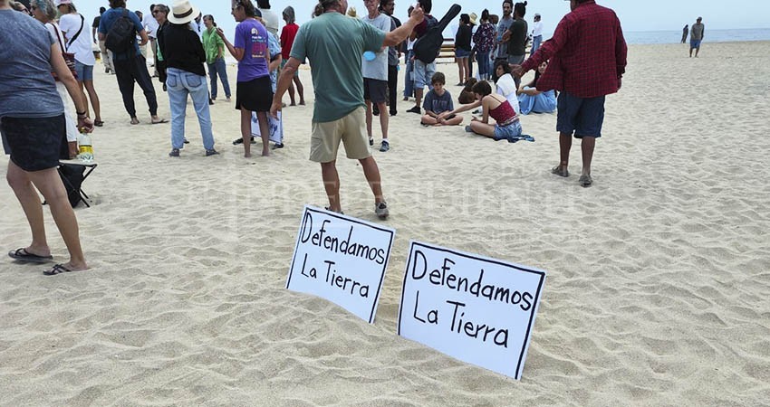 Empresa “Tekio” que invadió duna costera en Todos Santos no tenía permisos ni federales ni municipales Empresa “Tekio” que invadió duna costera en Todos Santos no tenía permisos ni federales ni municipales