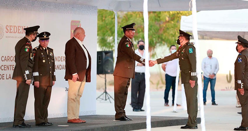 Atestigua el gobernador Castro Cosío toma de posesión y protesta de nuevo mando en 3era zona militar