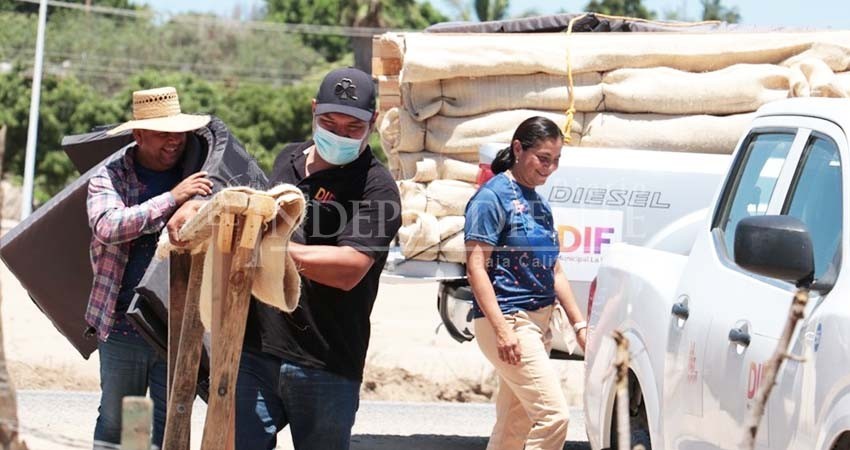 Concluye DIF Municipal La Paz entrega de apoyos en zona rural