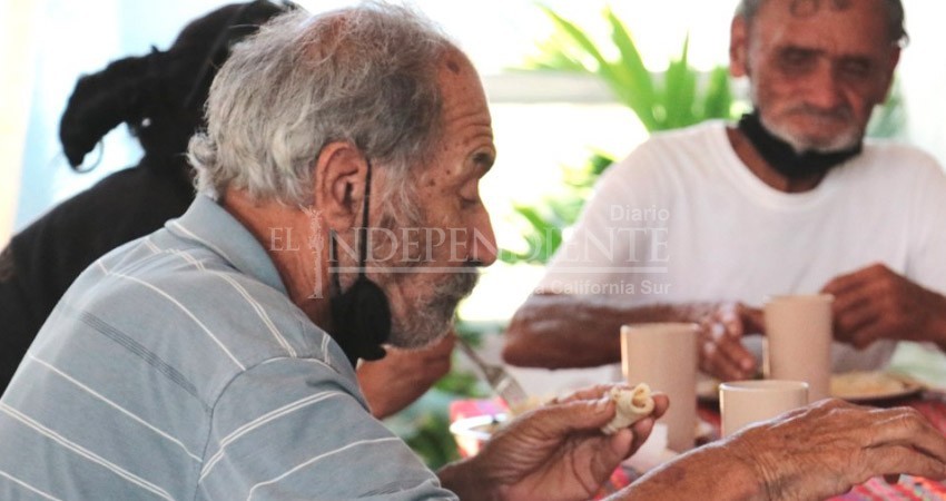 Reabre sus puertas el comedor comunitario de Todos Santos