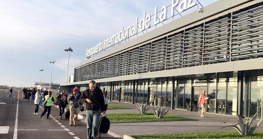 Crece el turismo en BCS, este 2022 ya superó los dos millones de pasajeros que llegan vía aérea