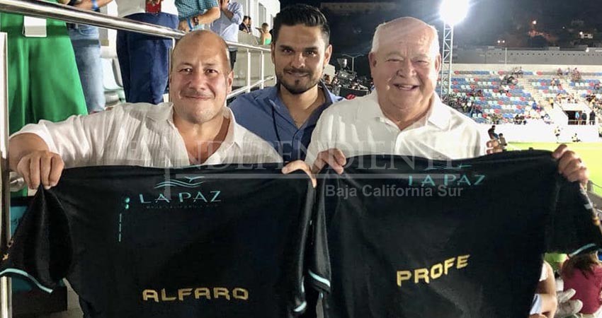 Encuentro de gobernadores Alfaro y Víctor Castro fue solo “fair-play”: MC Encuentro de gobernadores Alfaro y Víctor Castro fue solo “fair-play”: MC