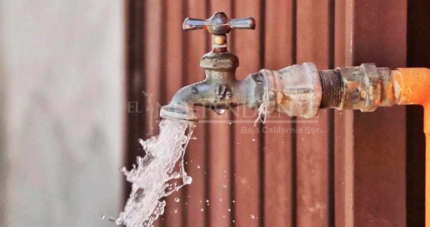 OOMSAPAS ha cumplido con el tandeo de agua en 108 colonias de La Paz: Gálvez Gámez