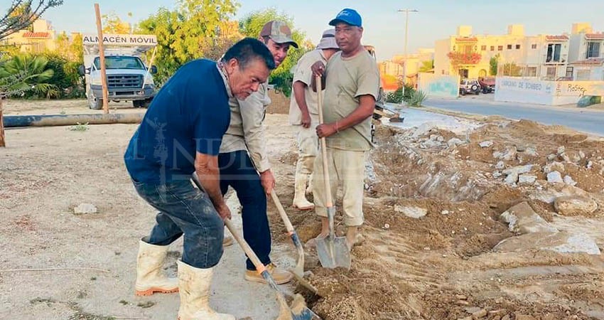 Más de 40 fugas repara OOMSAPAS diariamente en Los Cabos Más de 40 fugas repara OOMSAPAS diariamente en Los Cabos