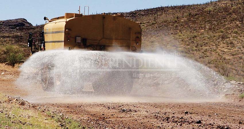 Celebra CMIC acuerdo para que no se utilice agua potable en la obra civil Celebra CMIC acuerdo para que no se utilice agua potable en la obra civil