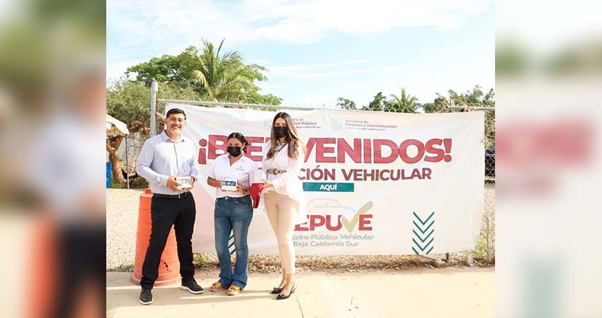 Redoblan esfuerzos Ayto Los Cabos y Gobierno Estatal para la regularización de autos “chocolate” Redoblan esfuerzos Ayto Los Cabos y Gobierno Estatal para la regularización de autos “chocolate”