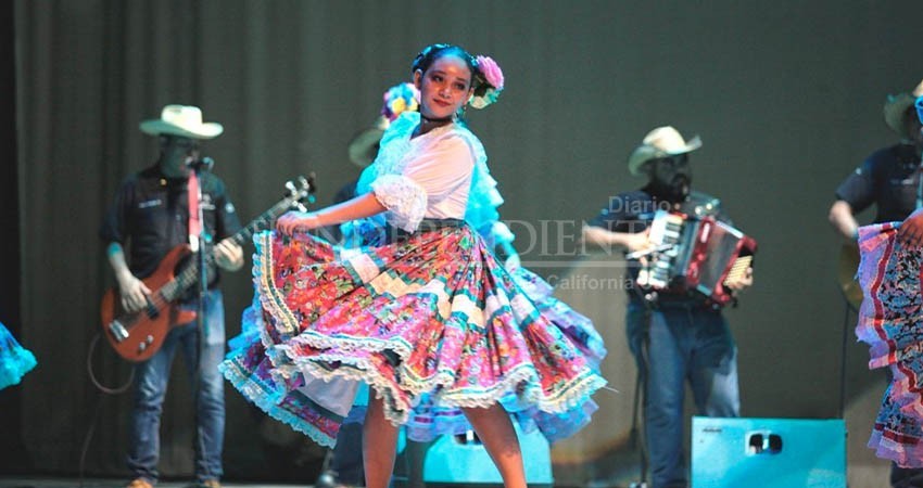 Participa La Paz en el Primer Encuentro Cultural Sudcaliforniano en Los Cabos