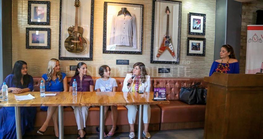 Artista plástica realizará mural en Los Cabos