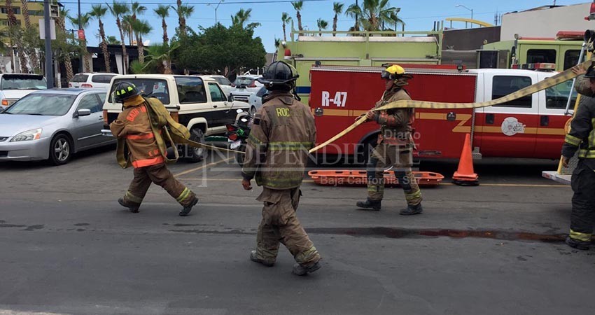 Buscan bomberos que se legisle en favor de sus derechos Buscan bomberos que se legisle en favor de sus derechos