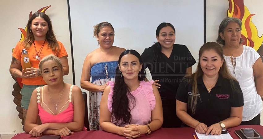 Con más de 100 productores, realizarán "Expo emprendedores"