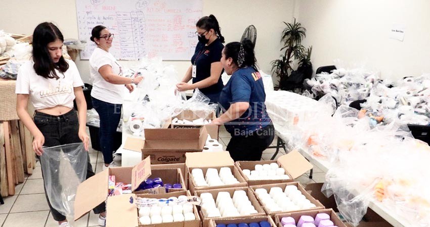 Entrega SMDIF apoyos a las 7 delegaciones del municipio