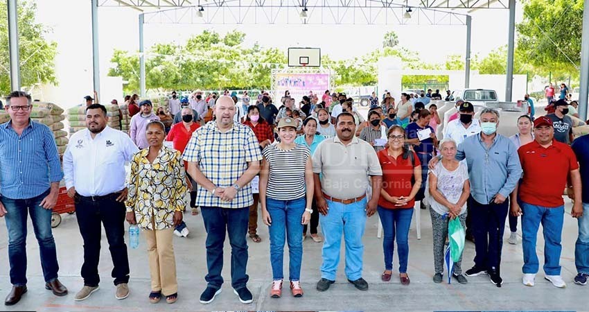 Beneficia Ayuntamiento de La Paz a 62 familias de la comunidad de El Carrizal Beneficia Ayuntamiento de La Paz a 62 familias de la comunidad de El Carrizal
