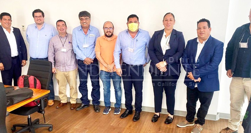 Avanzando en el tema de las plantas desaladoras, alcalde de Los Cabos Oscar Leggs Castro se encuentra en la Ciudad de México